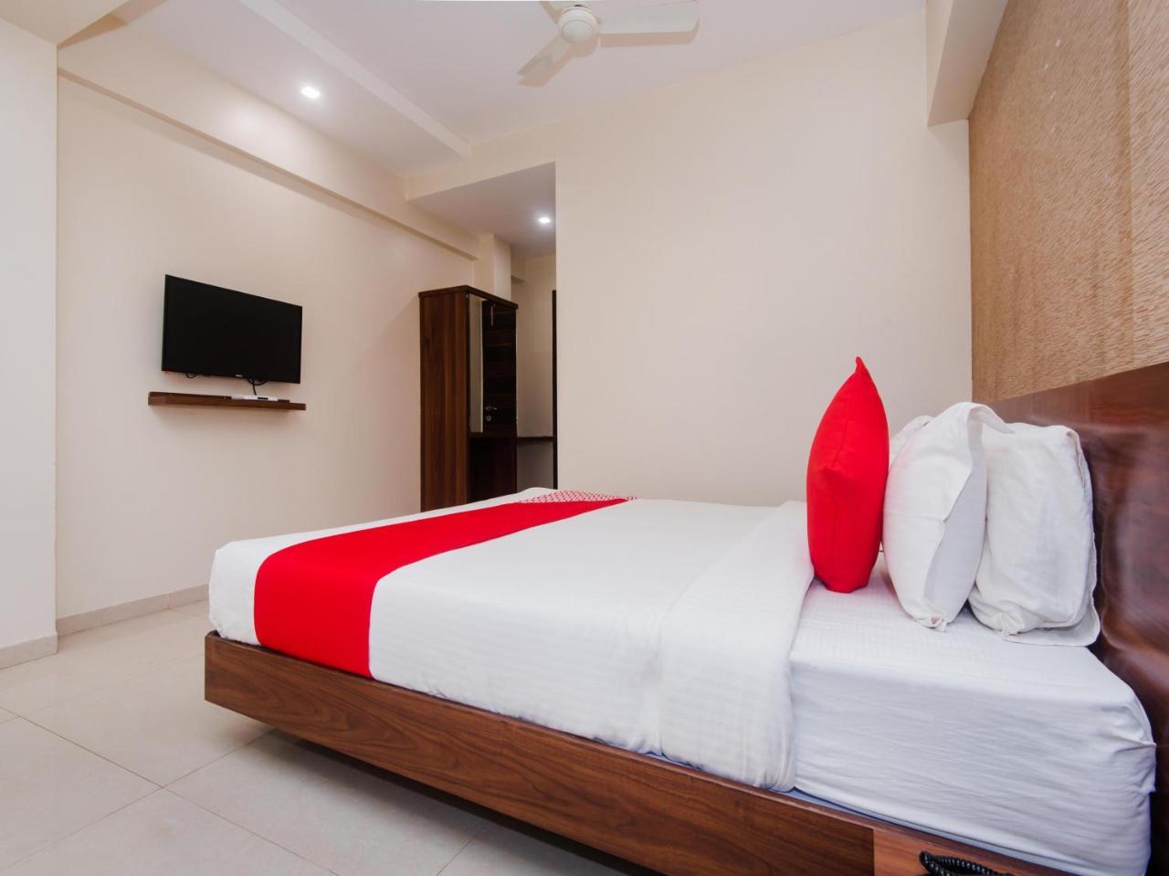 Hotel Park Inn Vasai Luaran gambar