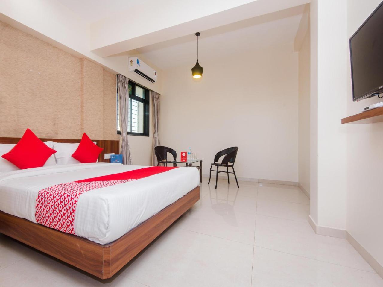 Hotel Park Inn Vasai Luaran gambar