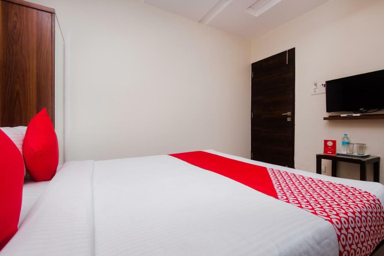 Hotel Park Inn Vasai Luaran gambar